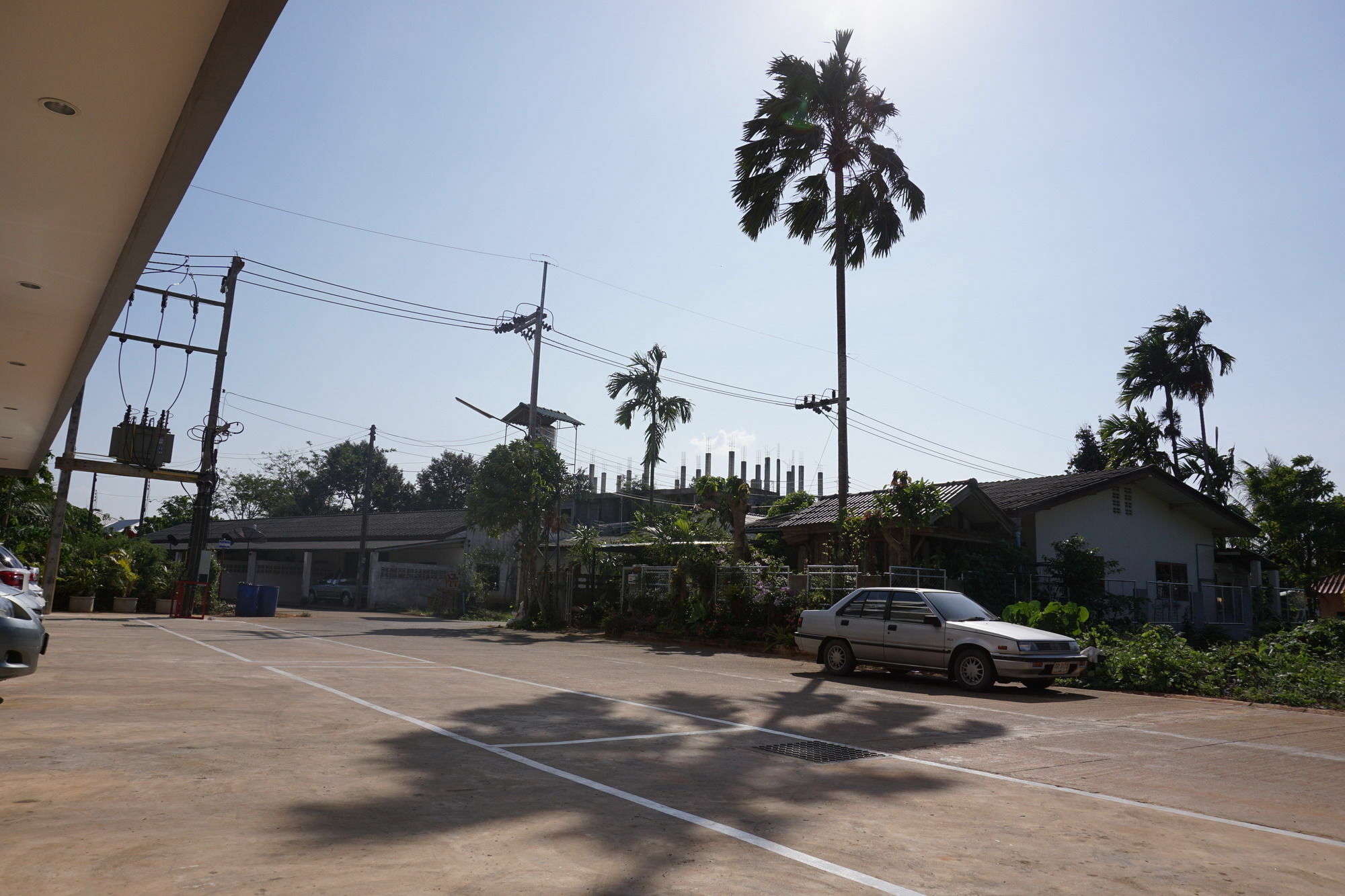 Chompu Nakarin Apartment Trang Exterior foto
